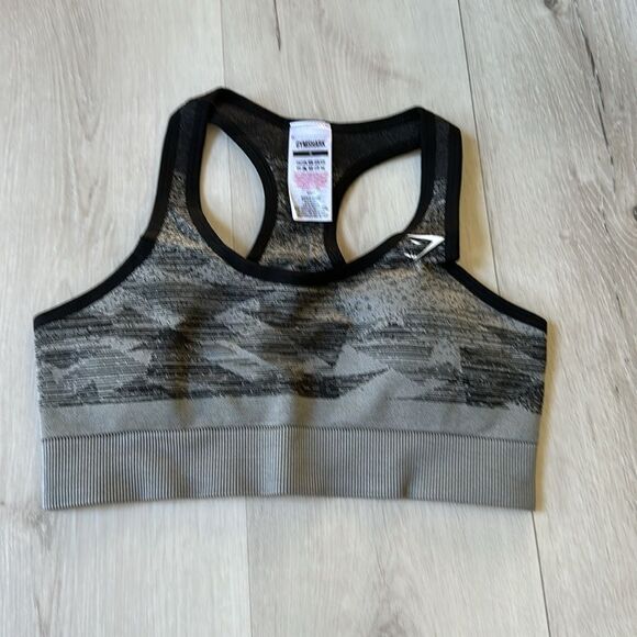 GYMSHARK ADAPT OMBRE SEAMLESS SPORTS BRA Triangle | Black Print Small NWT in pkg - Picture 5 of 7
